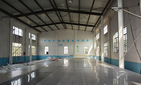 Membrane material cutting equipment