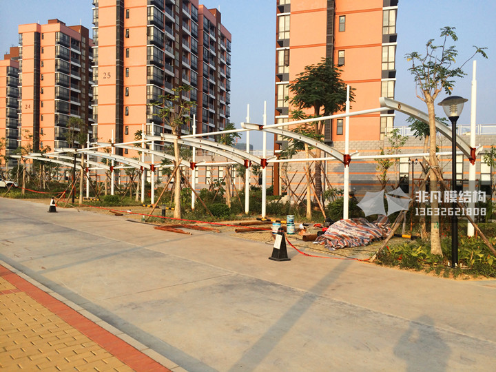TC026 cable-stayed parking garage with membrane structure