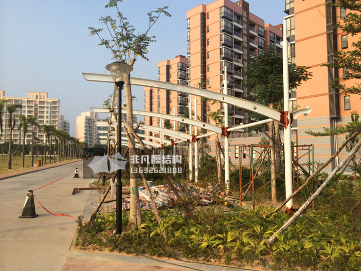 TC026 cable-stayed parking garage with membrane structure
