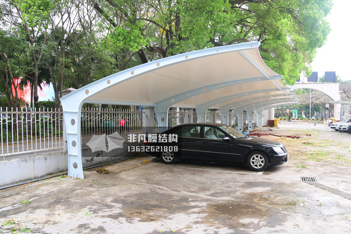TC037 membrane structure parking shed
